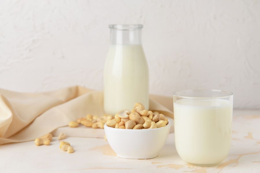 Cách làm sữa hạt điều siêu đơn giản tại nhà 
